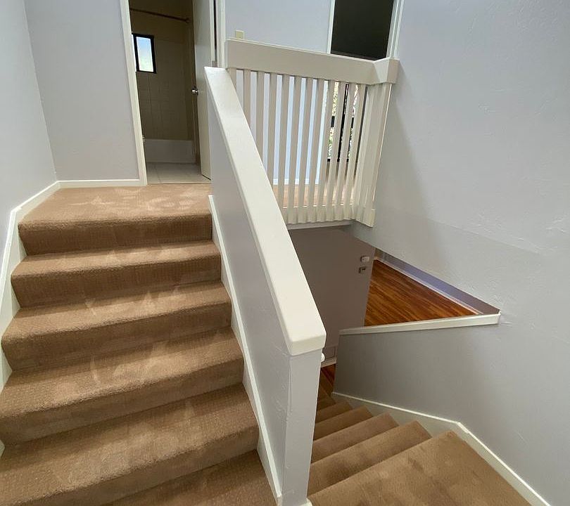 1st image of 110 Mariposa Ave #E