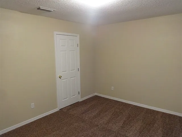 2424 W Shelby Creek Rd — Photo 12