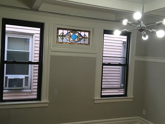 5th image of 691 Summer Ave APT 6