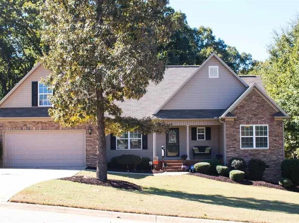 121 John Lancaster Rd, Spartanburg, SC 29306