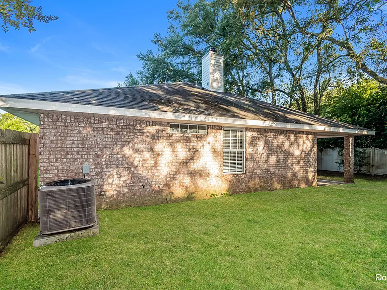 6401 Sarahs View Ct — Photo 14