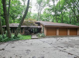 5200 Sherman Rd, Slinger, WI 53086