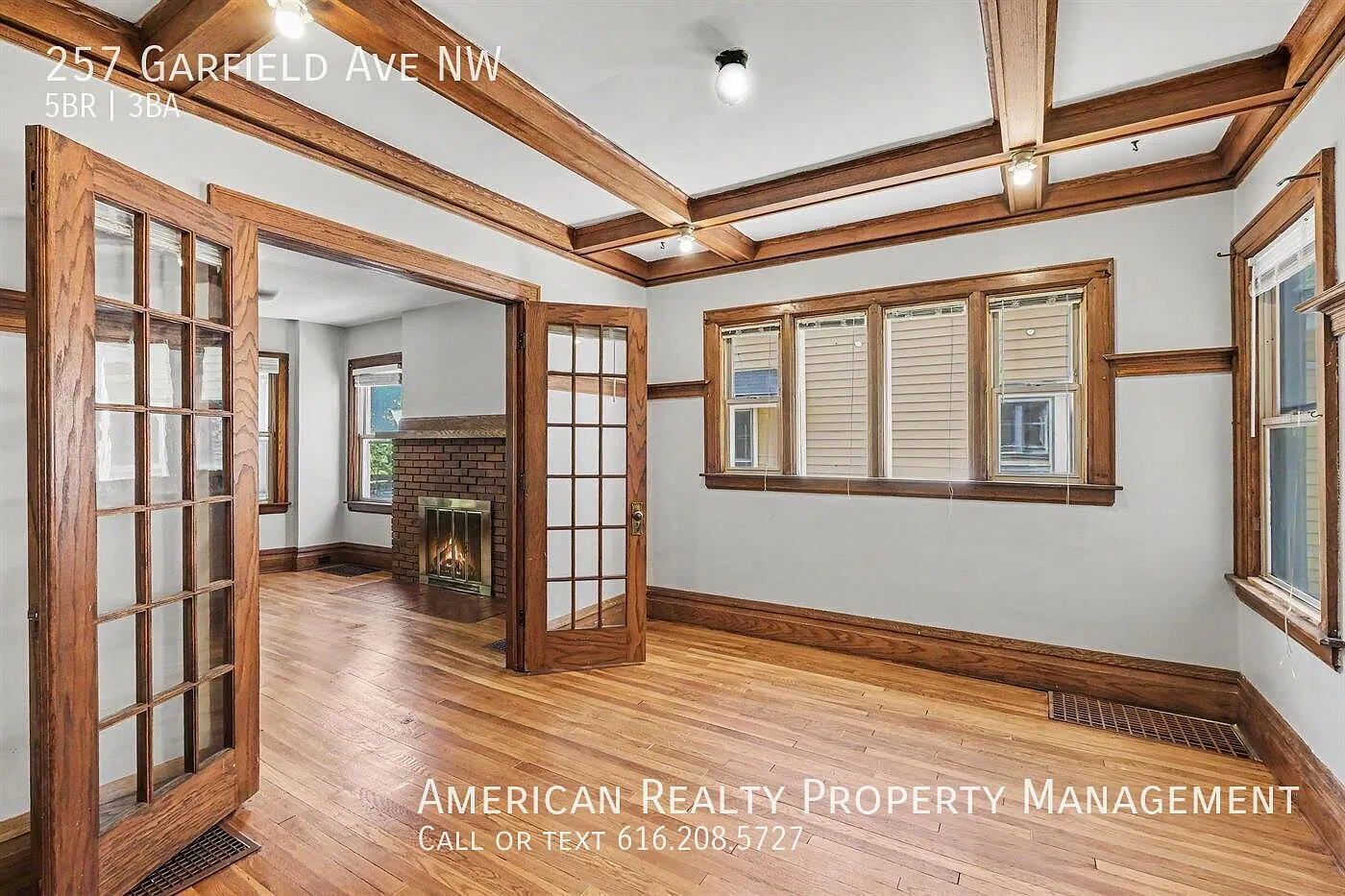 5 bed, 2.5 bath, 2256 sqft, $2,550 — Photo 4
