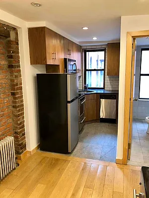 Rented by (DNE Legacy) BH Realty NYC, LLC | media 16