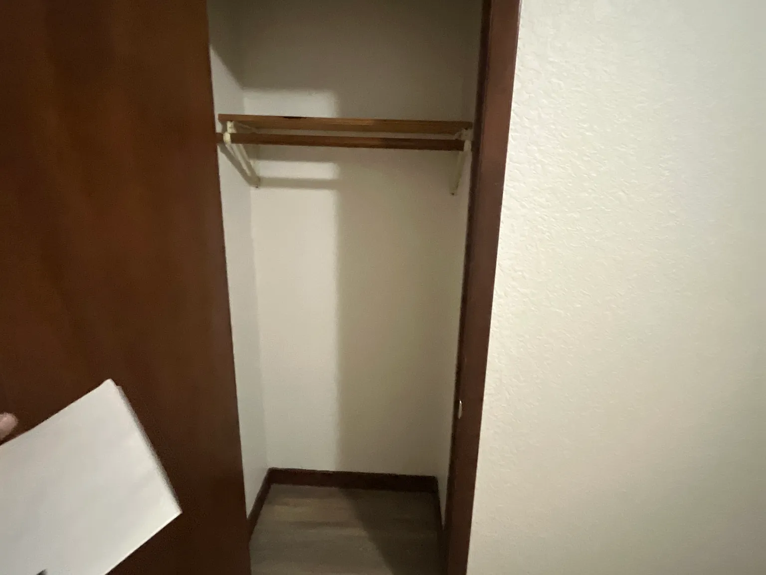3 bed, 1300 sqft, $995 — Photo 4