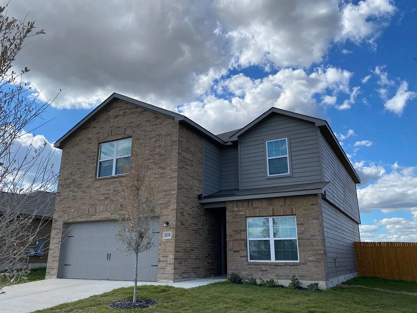 2021 built 5 bedrooms and 2.5 bath home for rent in central Jarrell TX, easy access to I-35 — Photo 2