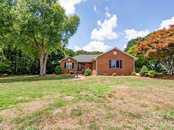 2002 Flint Hill Church Rd, Shelby, NC 28152