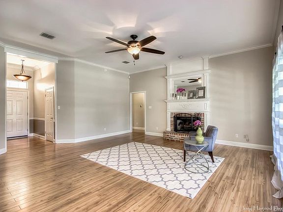 4th image of 5905 Clearview Cir