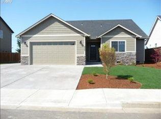 1888 W 4th Ave, Junction City, OR 97448