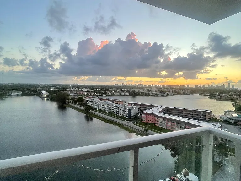 1351 NE Miami Gardens Dr #1514E — Photo 2