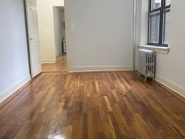 3521 Dekalb Ave #B27 — Photo 5