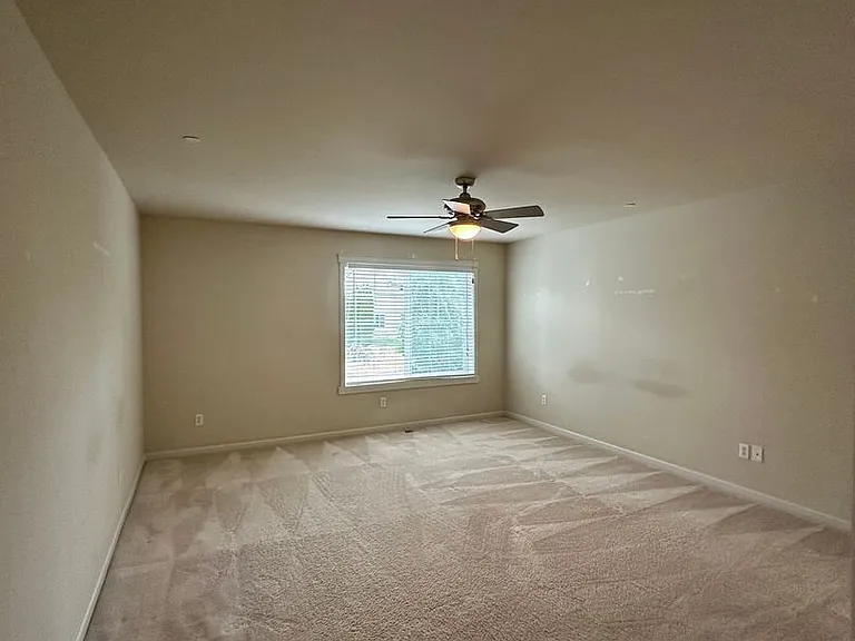 1319 Foreman Rd — Photo 20