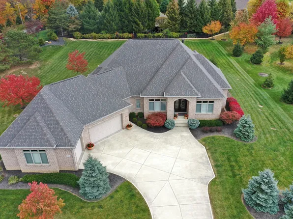 5995 Claybourne Dr, Bargersville, IN 46106