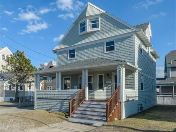 72 A St, Hull, MA 02045