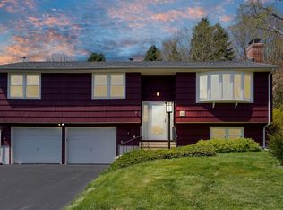 430 Shepard Ave, Hamden, CT 06514