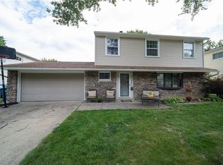 562 Louis Dr, Berea, OH