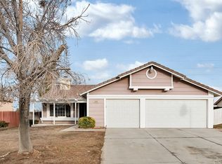 13175 Snowview Rd, Victorville, CA 92392