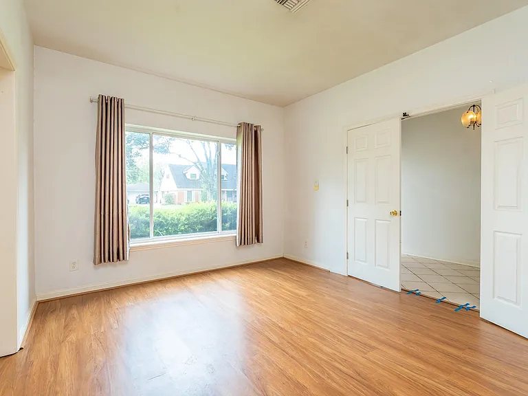 8819 Hazen St — Photo 10