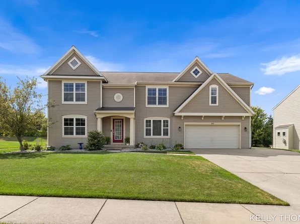 8153 Oldfield Ct SE, Byron Center, MI 49315
