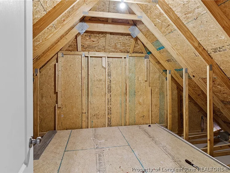 120 Chatfield Dr — Photo 29