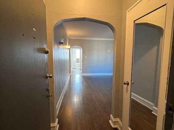 3rd image of 8004 S Eberhart Ave #8010-3B