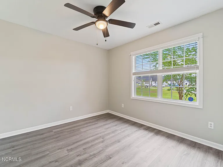 106 Cona Ct — Photo 3