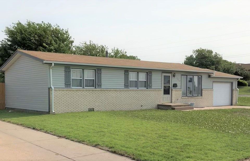 1st image of 2305 E 15th St
