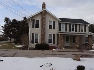 1247 McMahon Rd, Victor, NY 14564