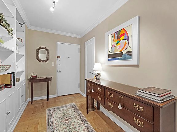 5th image of 420 E 55th St APT 3M
