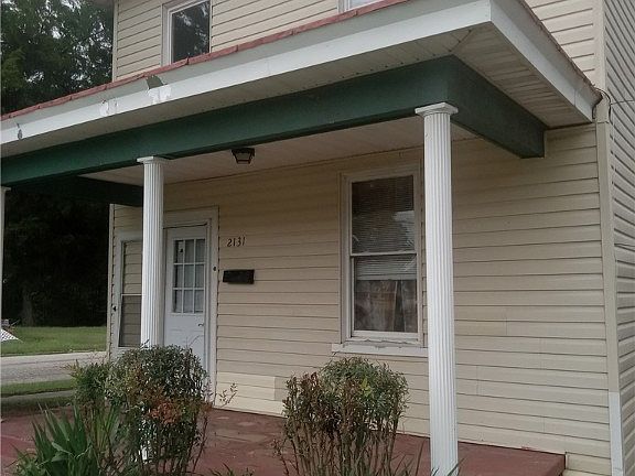 5th image of 2131 Ferndale Ave