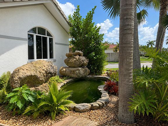 3rd image of 17202 SW 149th Place
