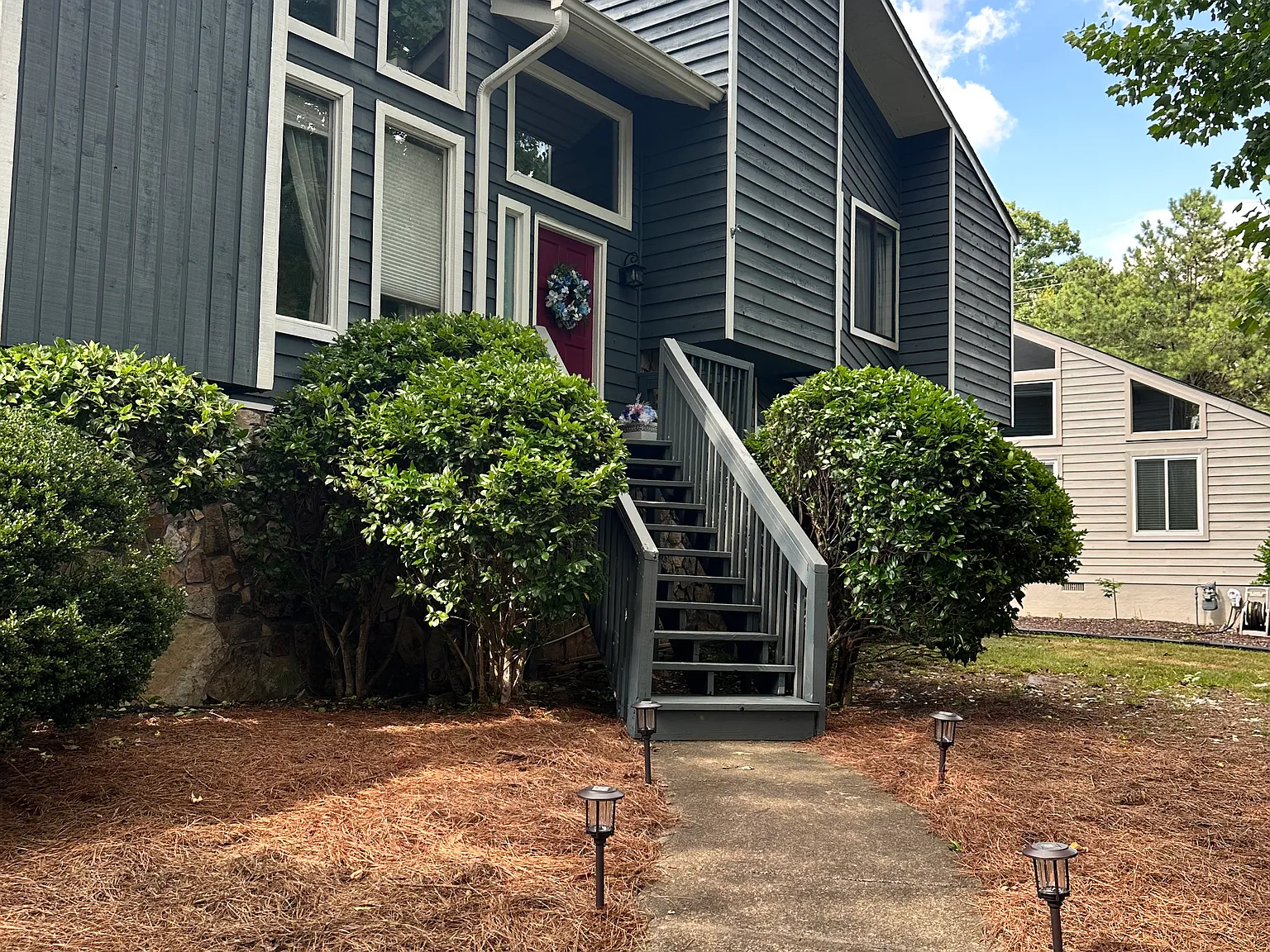 3 bed, 3326 sqft, $4,700 — Photo 3
