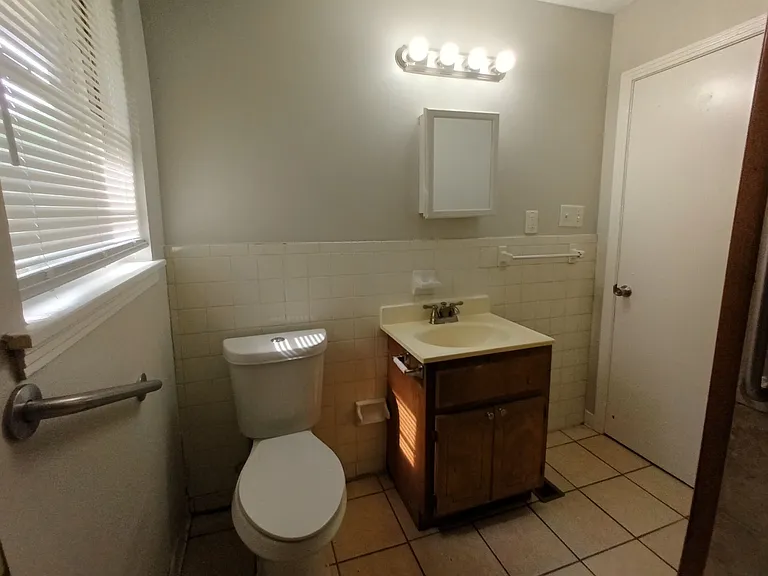 25 Almo Dr — Photo 6