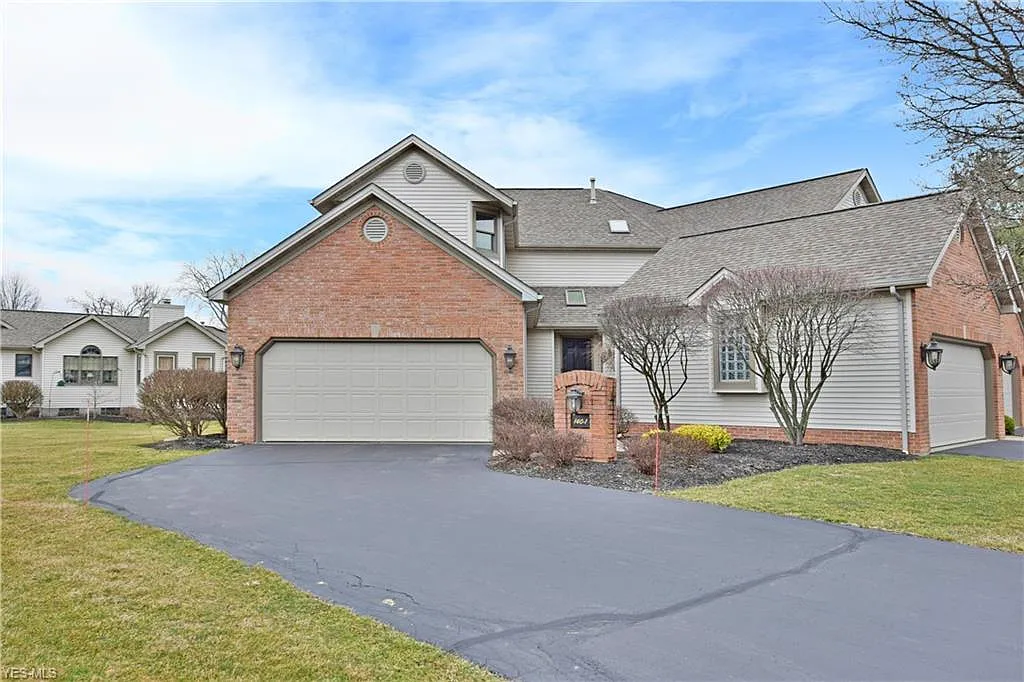 140 Talsman Dr Unit 1 photo 1