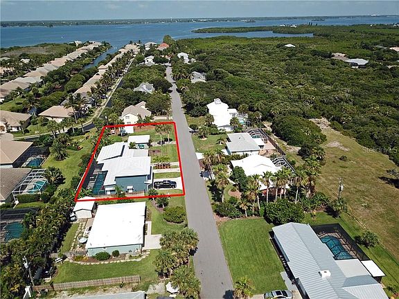 3rd image of 175 Sea Dunes Dr