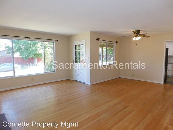 4th image of 2440 Michelle Dr