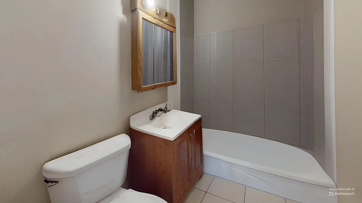 Building Photo - 359 Faneuil St #4
