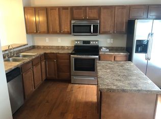 6 Millan St, Morgantown, WV 26501