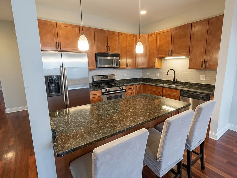 2243 N Lister Ave #401 — Photo 25