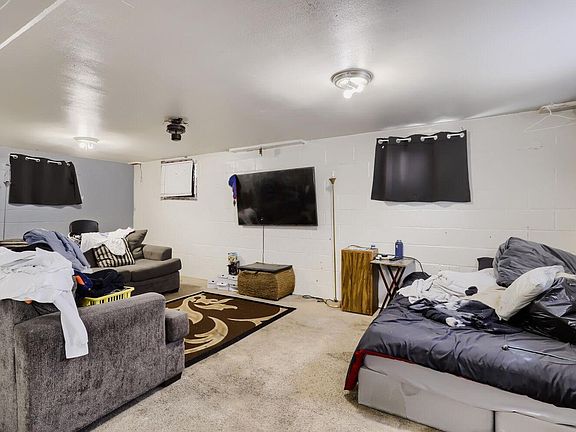 5th image of 503 5th St