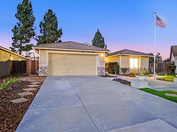 5th image of 950 Del Monte Dr