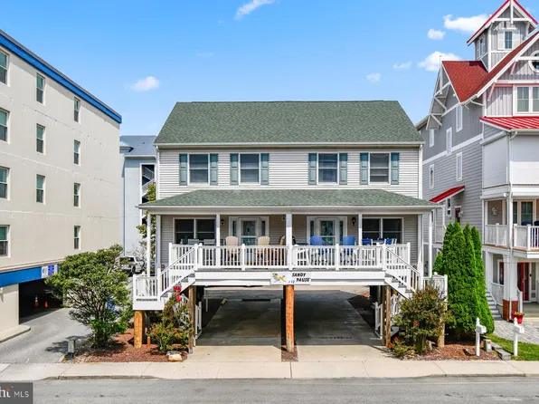 12 44th St, Ocean City, MD 21842