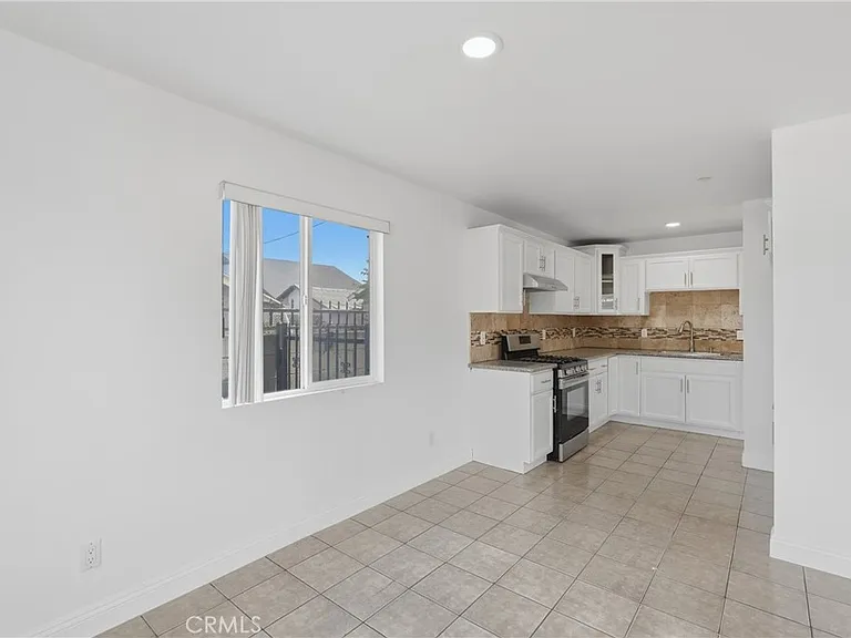 5017 S Halldale Ave #2 — Photo 5