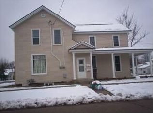 302 W Elm St UNIT 1, Chippewa Falls, WI 54729
