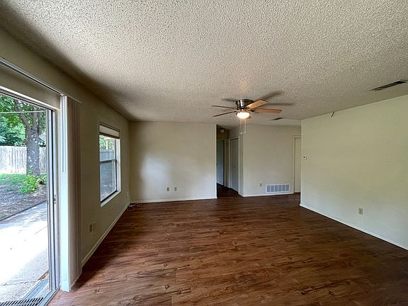 2nd image of 2507 Sweet Clover Dr