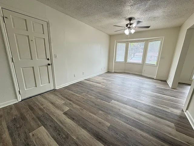 6330 Newick Dr — Photo 3