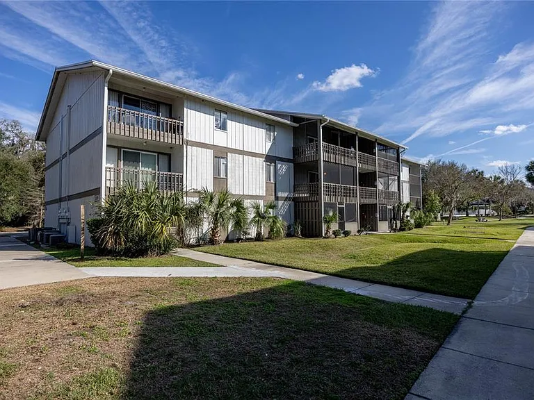 6519 W Newberry Rd #1004 — Photo 15