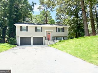 6965 Kimberland Gardens Ln, Lithonia, GA 30058