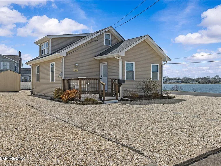 106 Makin Ave — Photo 26