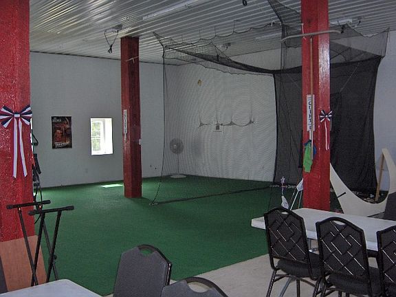 4th image of 821 Cedar Ave